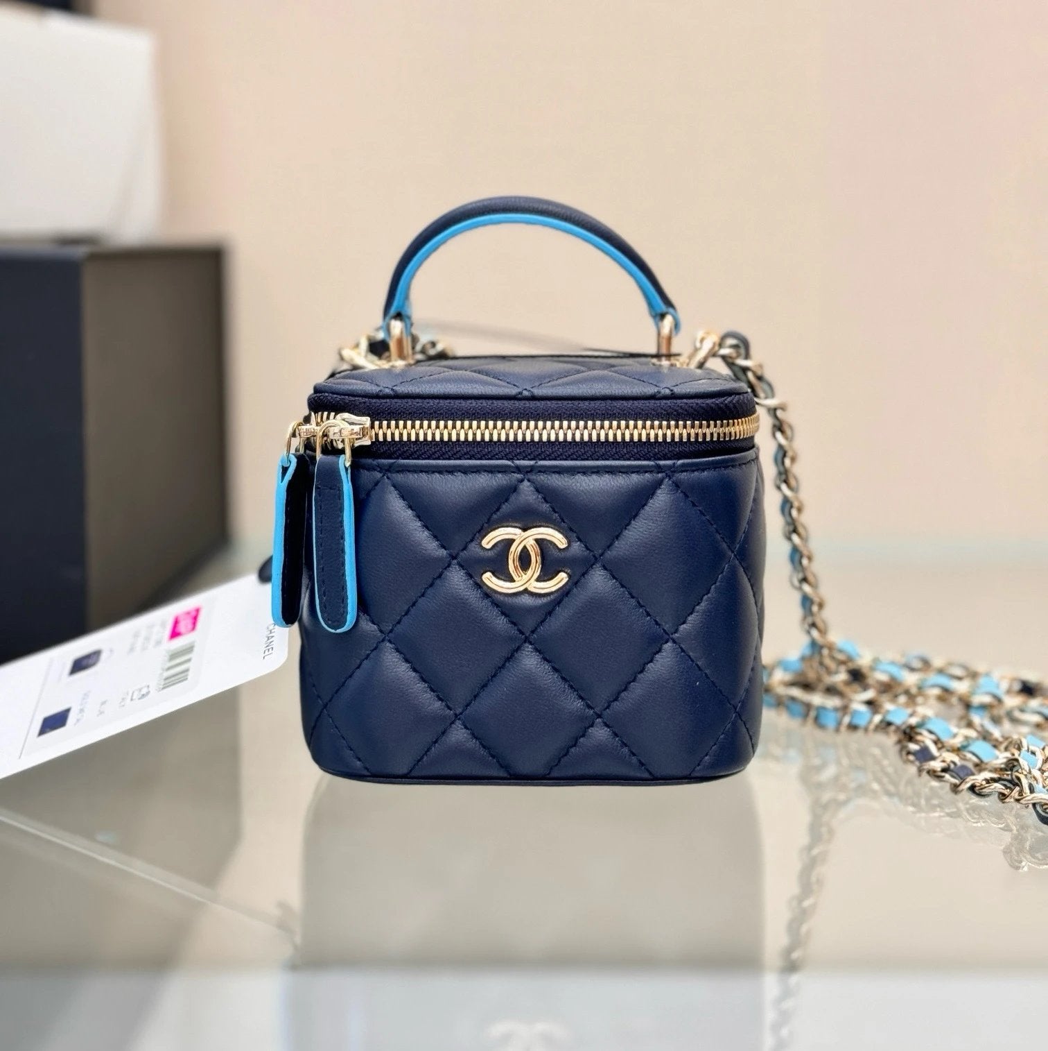 Chanel Women's Bag Top version 【Original Leather Upgraded Version】Home New24P New Color Box Bag Series Original Sheepskin Bag Lipstick Pack Cosmetic Bag Small Box Bag Box Bag Intrazone Mirror Bag Style New Women Bag Handle Box Bag Leisure Bag Shoulder Bag