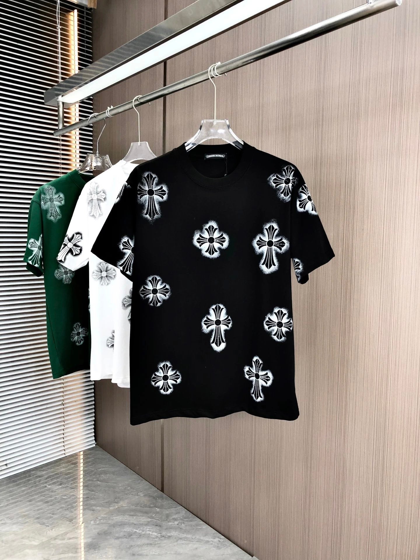 Chrome Hearts T-shirt Allover Rhinestone Print logo round Neck Short Sleeve25ss New Pure Cotton Unisex Style T T-shirt OS Loose Fit Base Shirt Top Half Sleeve T-Shirt
