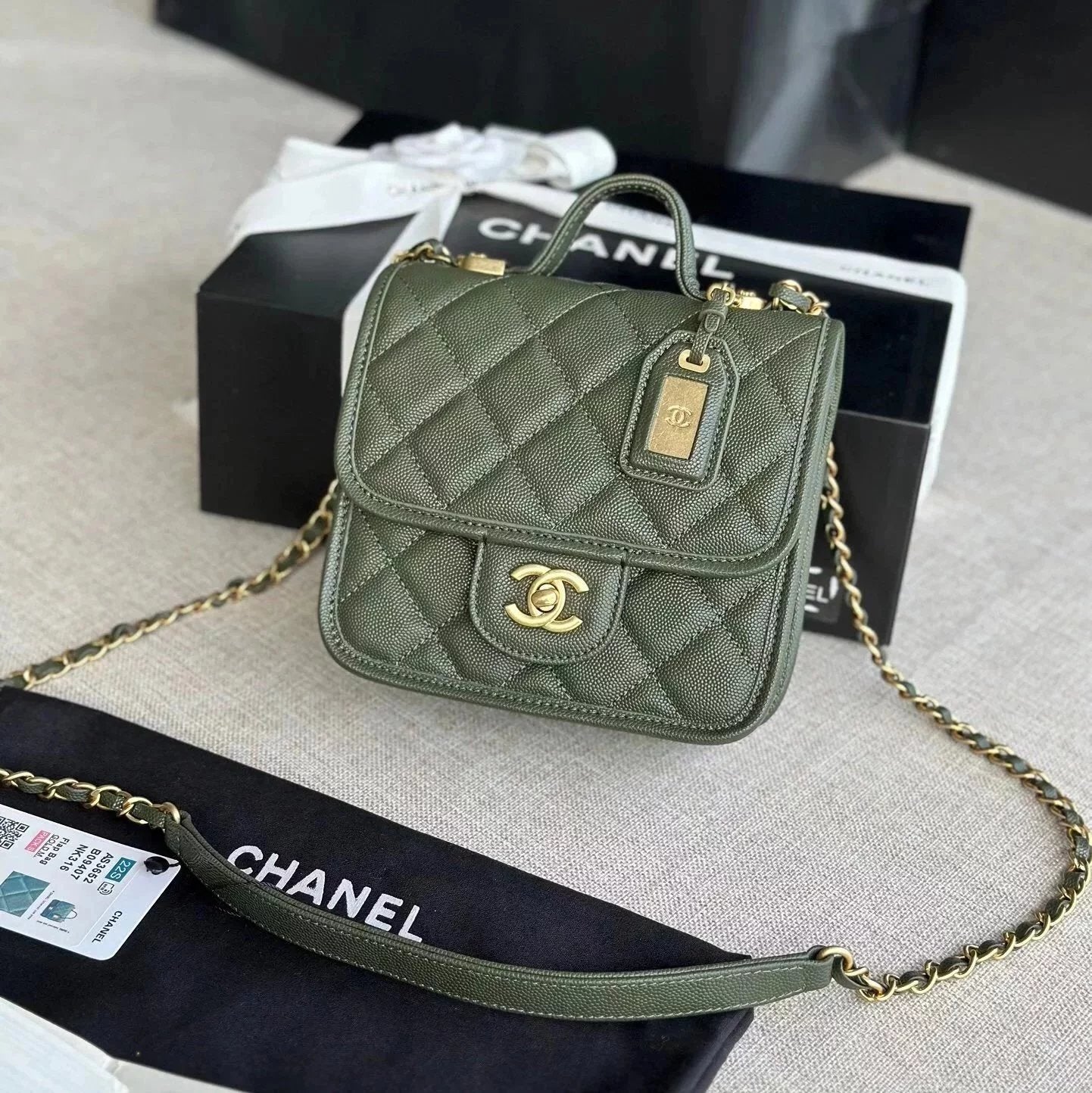 Chanel Women's Bag Top version 【Original Leather New High Version】Home New2022Autumn and Winter Lychee Pattern Cowhide Messenger Bag Square Bag Flap Bag Messenger Bag Home New Small Waste Bag Women's Messenger Bag Flap Bag