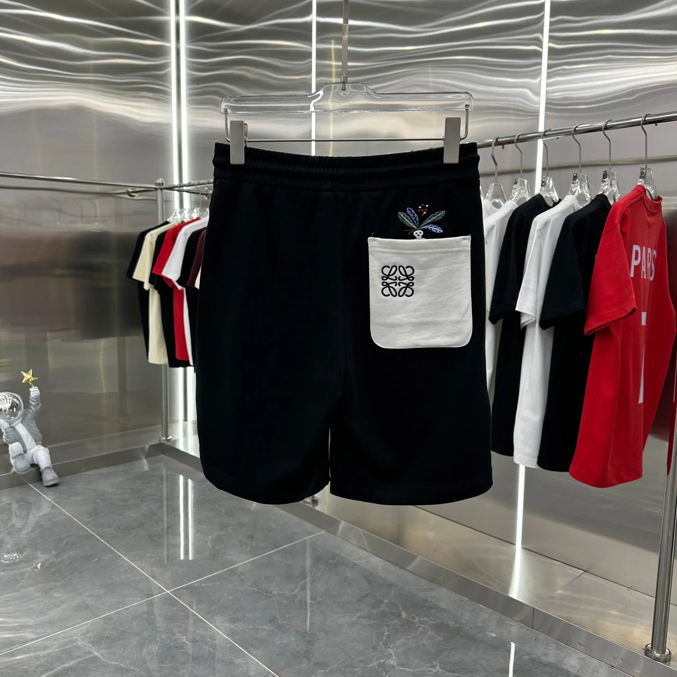 LOEWE Shorts Classic Letter Embroidery Back Pocket Classic logo Patterned Shorts Knee-Length Shorts25ss New Drawstring Casual Summer Pants American Style5Two-in-One Casual Sweatpants for Men and Women, Pure Cotton Joggers