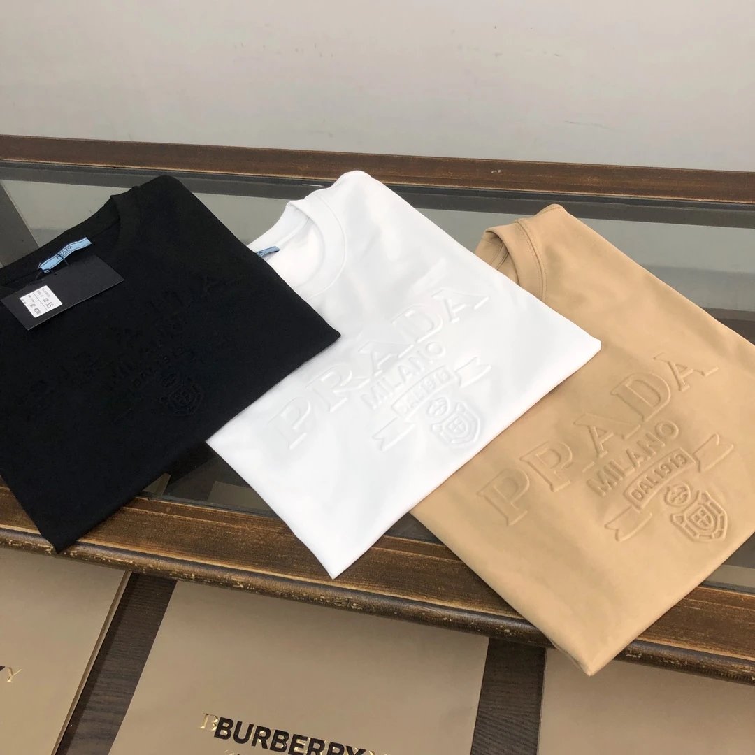 PRADA T-shirt Fully covered3D Hidden Pattern Embossed 3D Relief logo round Neck Short Sleeve25ss New pure cotton T Unisex T-Shirt OS Loose Fit Base Shirt Top Half Sleeve T-Shirt