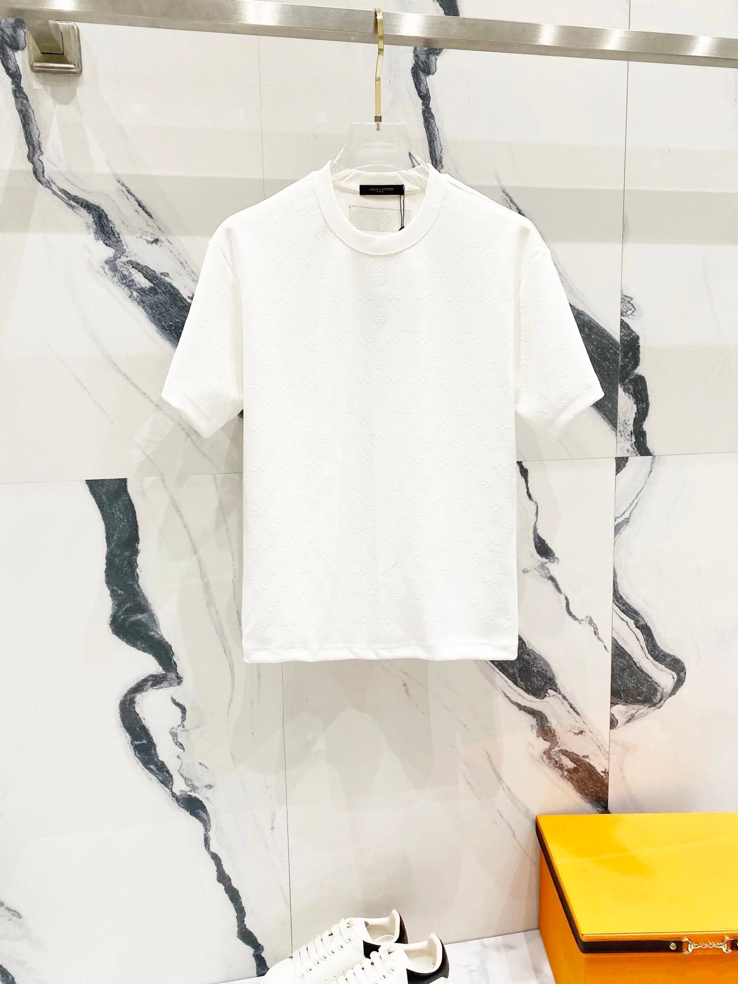 Louis Vuitton LV T-shirt Full Print Dark Pattern Four-Leaf Clover Letter Jacquard logo round Neck Short Sleeve25ss New Pure Cotton Unisex Style T T-shirt OS Loose Fit Base Shirt Half Sleeve T-Shirt Top Half Sleeve