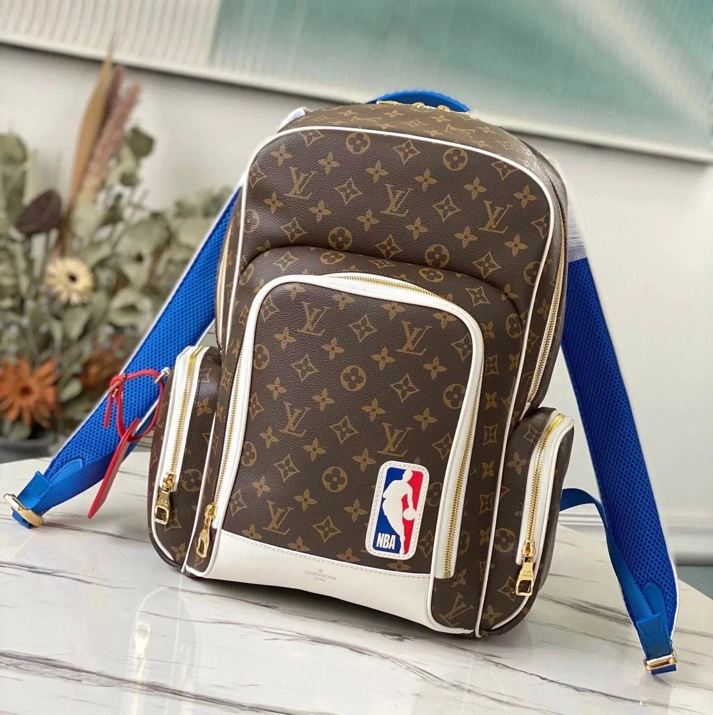Louis Vuitton LV Backpack Top version 2021New×NBA Cooperation Joint-Name Men's Backpack Badge Logo Portable Backpack Schoolbag Travel Bag M45581