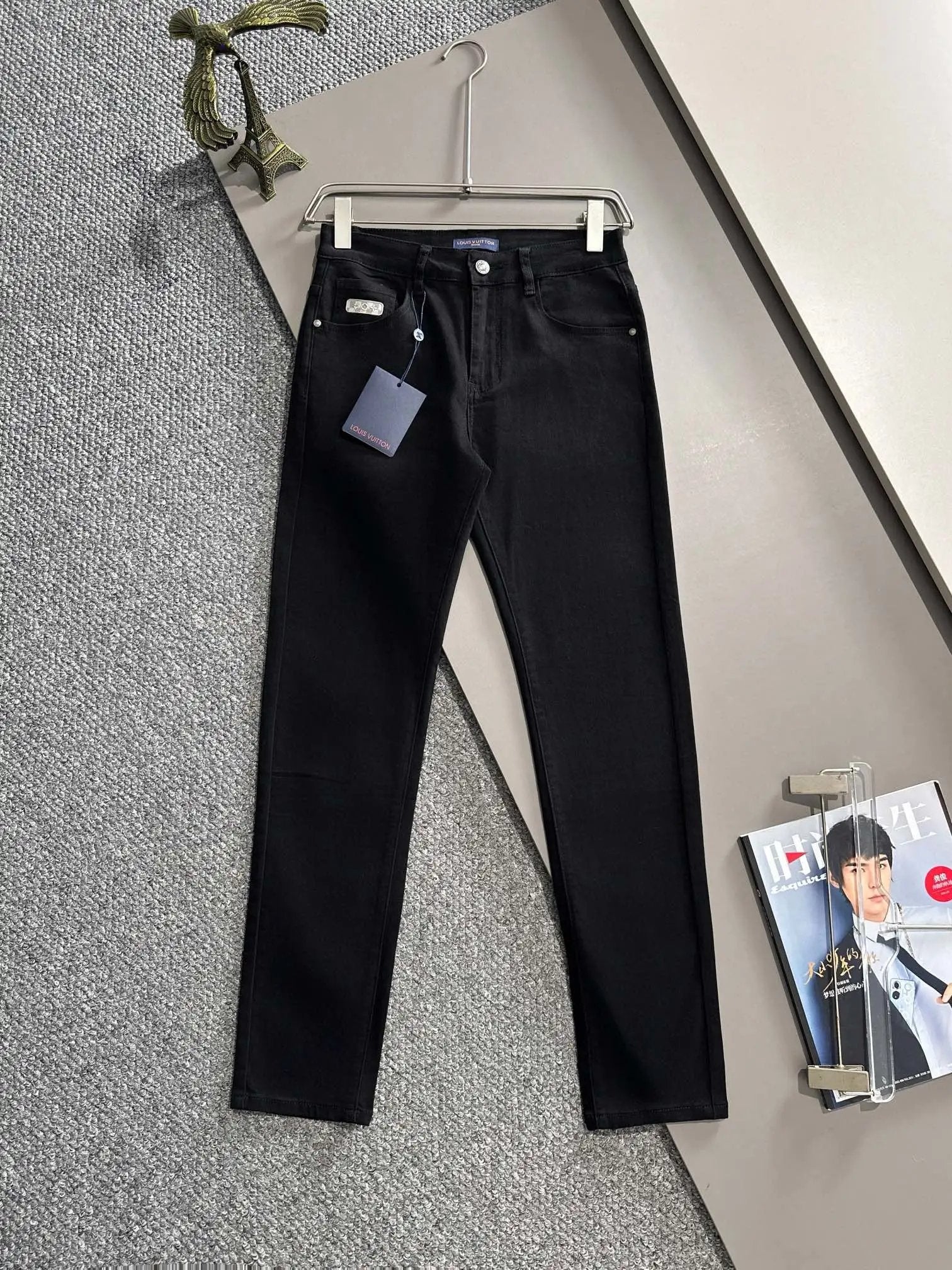 Louis Vuitton LV Jeans Back Waist Leather Label Old Flower logo25ss Spring Summer New Straight Slim Fit Jeans Unisex Loose Fit Long Pants Denim Plain Cotton