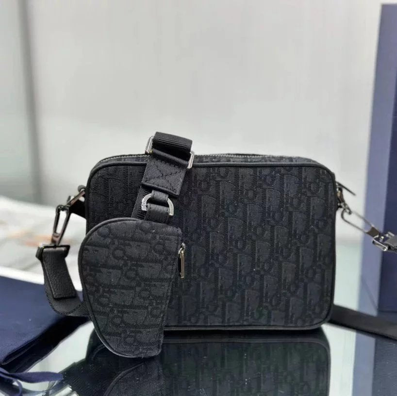 Dior Men's Bag Top version 【New products in stock】Dijia New Men's Saddle Bag Two-in-One Multifunctional Men's Bag Messenger Bag Mobile Phone Bag Shoulder Bag Mini Purse Key Bag Classic Oblique Printed Fabric Super Quality New Men's Bag Camera Bag Saddle B