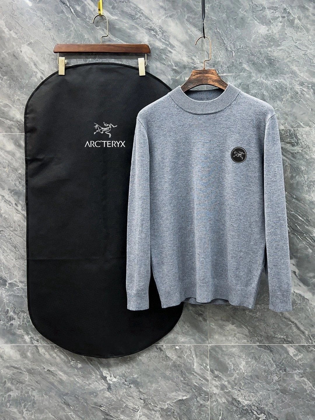 Arc'teryx Sweater Classic Logo Logo Half Turtleneck Sweater Unisex