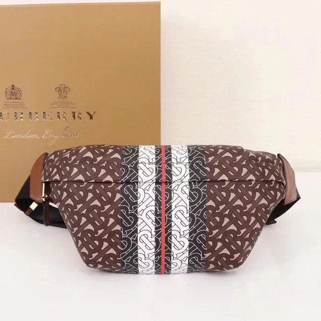 Burberry Women's Bag Top version Version Men's and Women's Bags80101441Black Medium Logo Letter logo Unisex Waist Bag Men's Crossbody Chest Bag Backpack Shoulder Bag Original Single Famous Brand Bag
