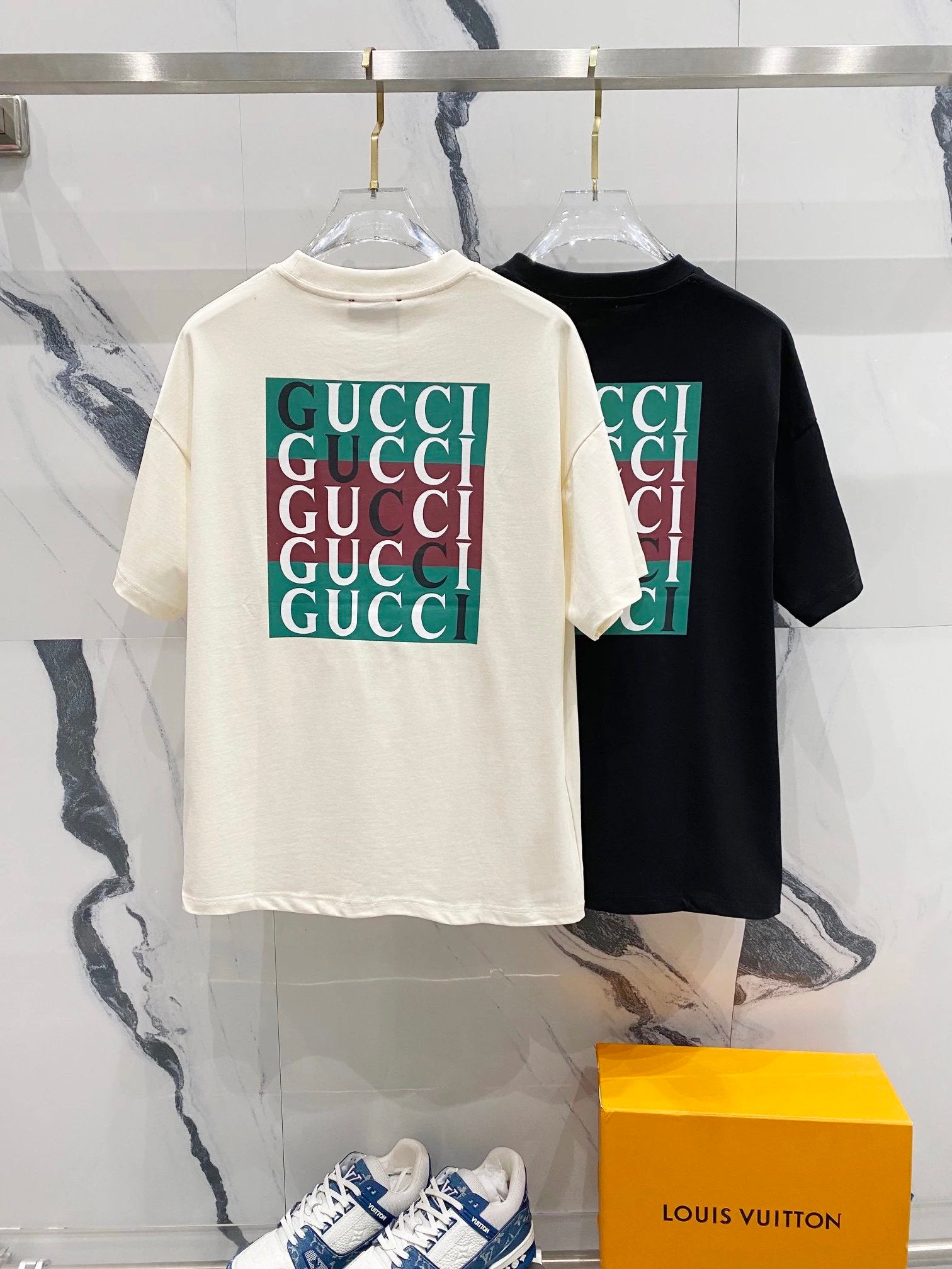 Gucci T-shirt Phantom Red and Green GG Letter Printing LOGO Logo Crew Neck Short Sleeve Pure Cotton T Unisex T-Shirt OS Loose Fit Base Shirt Summer Casual Simple T-Shirt