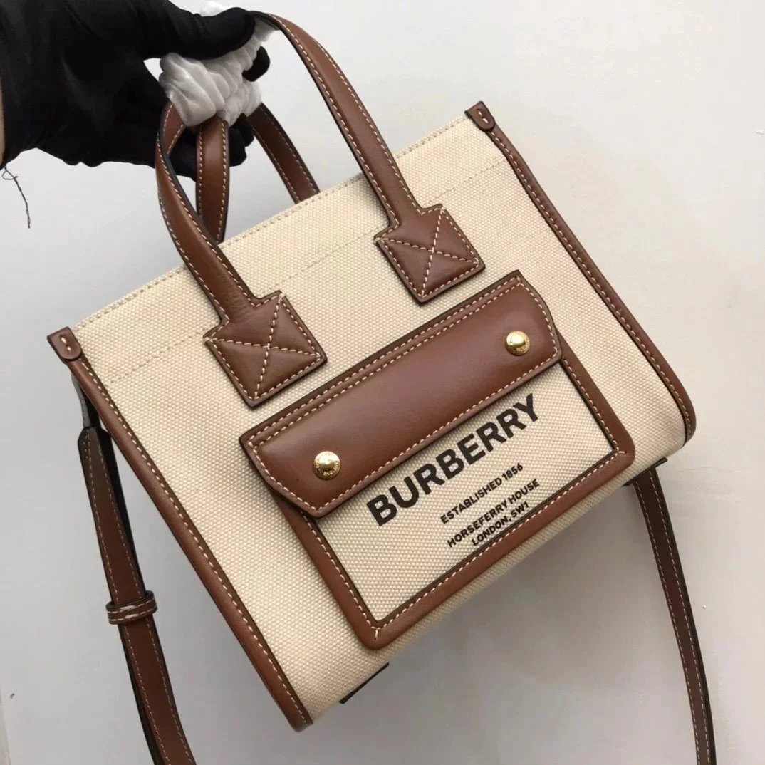Burberry Women's Bag Top version Mini Two-Tone Canvas Stitching Leather Leather Freya Italian Refined Tote Bag Shoulder Bag Messenger Bag Handbag Women's Bag