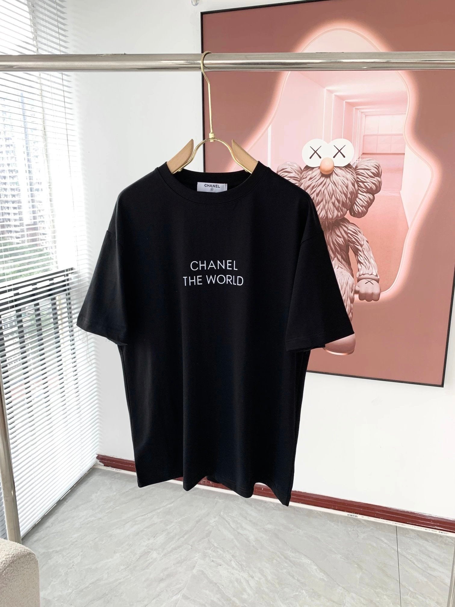 Chanel T-shirt 2024Spring and Summer Men's and Women's Same Couple's Latest Short Sleeve T T-shirt logo Pattern Adhesive Design！Comfortable and Breathable to Wear，Not Stiff，The Whole Has Rich Stereoscopic Impression，Quality Export Order，Customized Exclusi