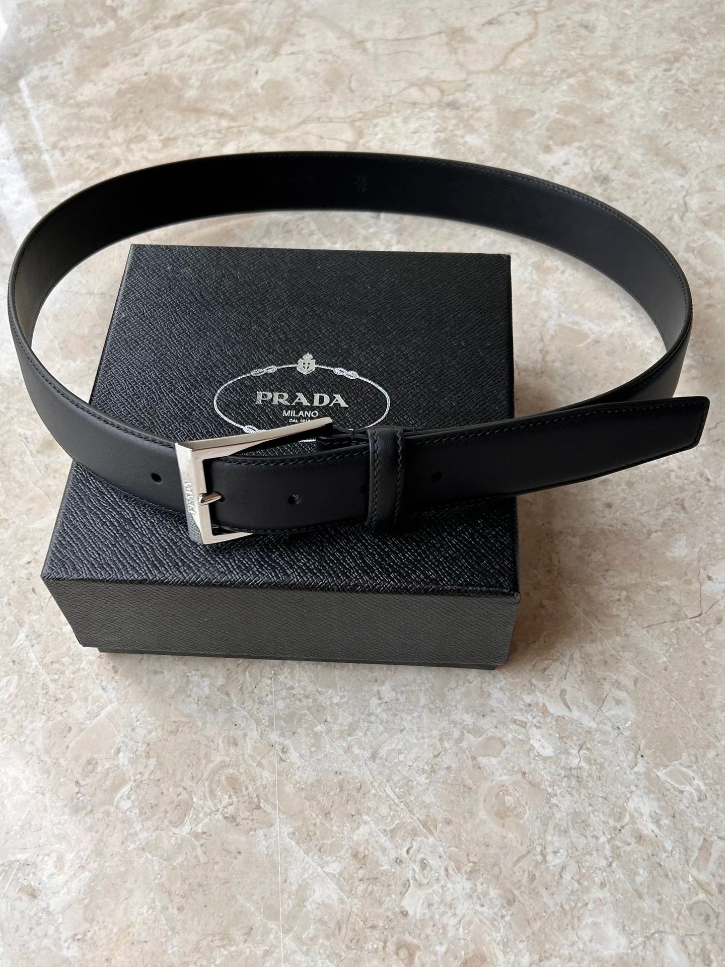 PRADA Belt Top version 【First Layer Cowhide】Men's Belt P Home Classic Business Belt Fashion Casual Width:3.4cm Boutique Pattern Automatic Buckle316Fine Steel Made Selected First Layer Cowhide Italian Leather Embryo PA Sliding Teeth Are Strong and Durable