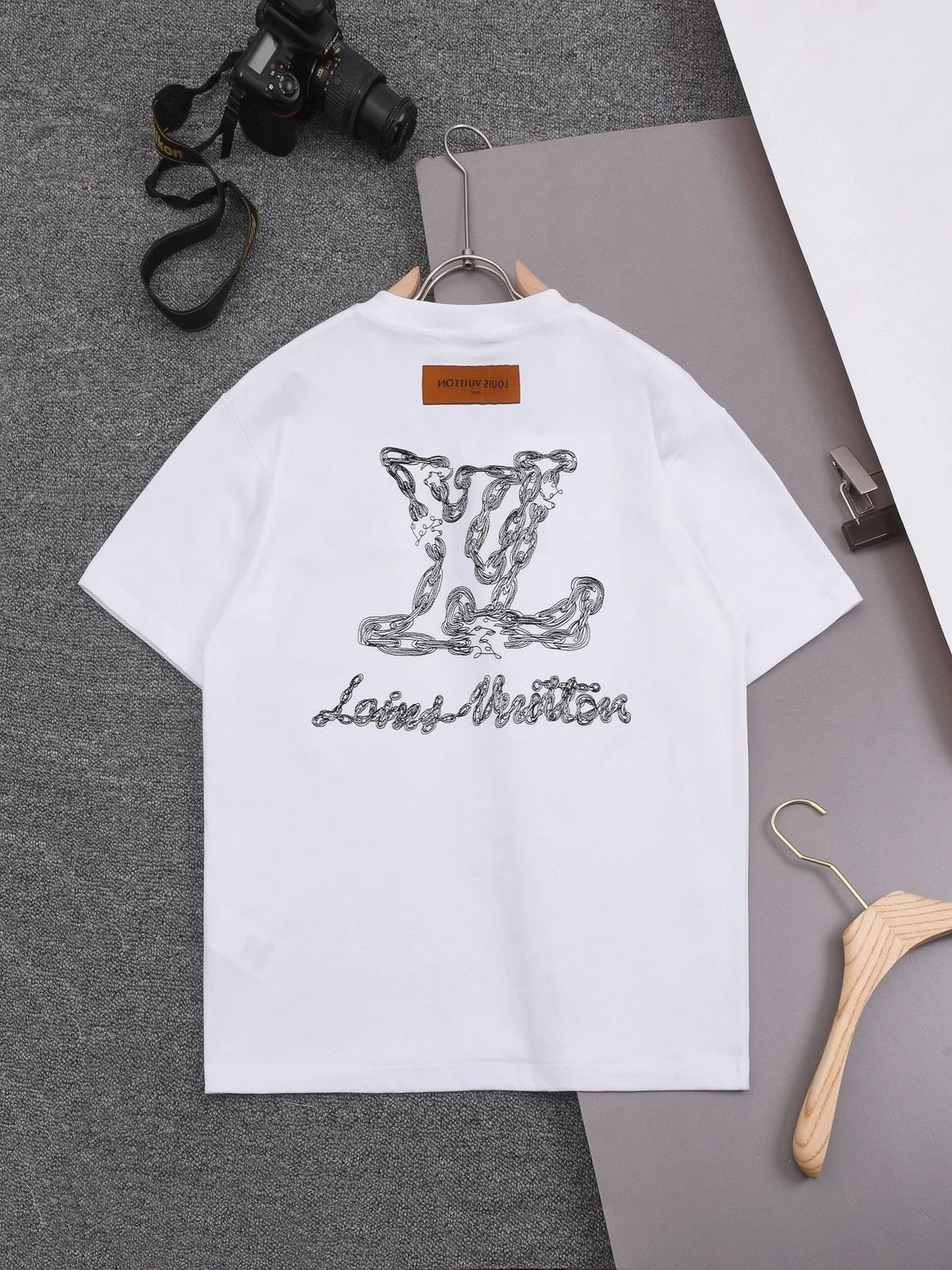 Louis Vuitton LV T-shirt Front and back embroidery logo round Neck Short Sleeve25ss New Pure Cotton Unisex Style T T-shirt Base Shirt Tee Shirt OS Loose design