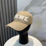 LOEWE Hat Minimalist Embroidery logo Baseball Cap Sunshade Sun Protection Duckbill Cap Large Head Circumference Slimming Face Curved Brim Versatile Sports Hat for Men and Women Couples Same Style