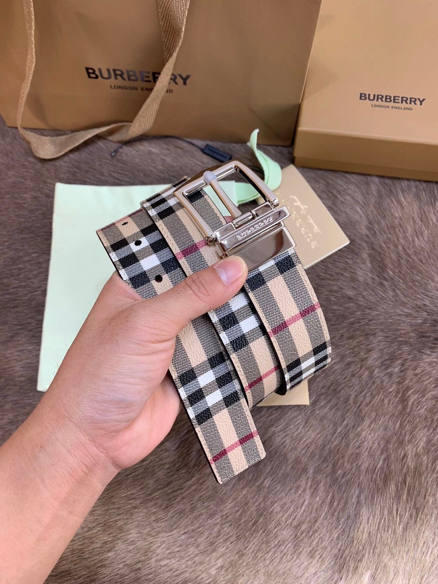 Burberry Belt Top version 【Full Package】New Men's Leather Belt Width3.5cm Double-Sided Imported First Layer Calfskin Full Grain Leather Genuine Goods Quality Original Factory Pin Buckle Letters Rotating Buckle Counter Full Set Gift Box Packaging B Home Be