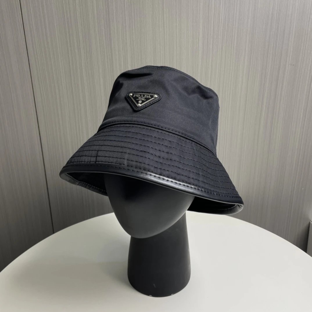 PRADA Hat Triangle mark logo Fisherman Hat Casual Sun Protection UV Protection Plain Face Covering Sun Hat Outdoor Versatile Flat Top Bucket Hat