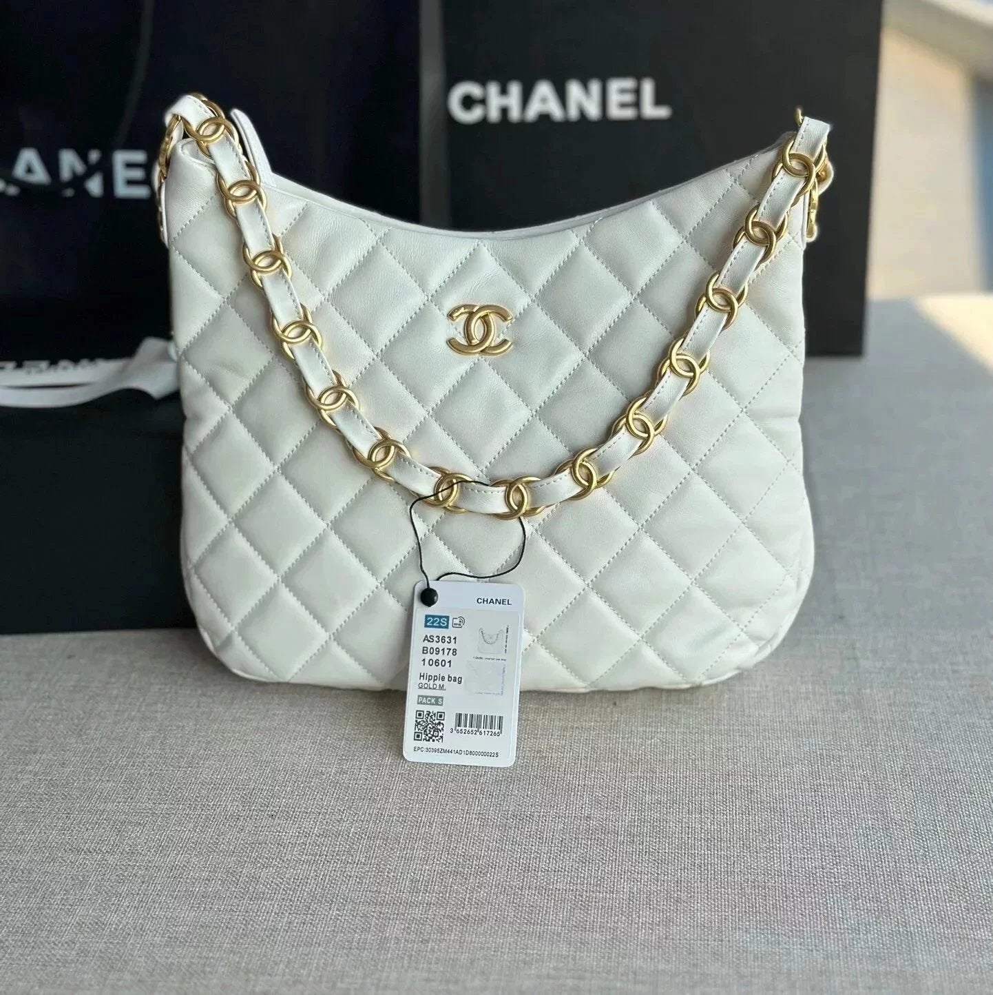 Chanel Women's Bag Top version 【Original Leather High Version】New Women's Bag2022Autumn and Winter New hobo Hippie Underarm Bag Sheepskin and Gold Gilding Hardware Accessories Large Capacity Bag Double c Chain Bag Home New Underarm Bag hobo Package Hippie