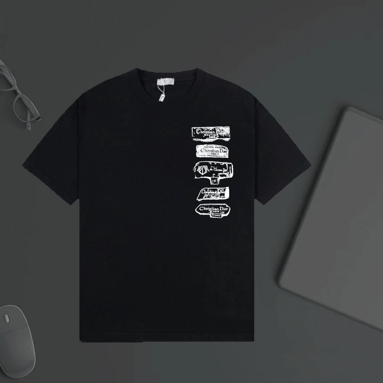 Dior T-shirt Black and white letter print on the chest logo round Neck Short Sleeve25ss New Pure Cotton Unisex Style T T-shirt OS Loose Fit Base Shirt Half Sleeve T-Shirt Top Half Sleeve