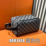 Louis Vuitton LV Wallets/Clutches Top version 【Top with High Version】【LockerDoppKit Toilet Bag】M83112Flower(Silk Screen)Black Color Wash Bag DOPP Toilet Bag/Cosmetic Bag Men's and Women's Bags Handbag Presbyopic M83112Black Flower Wash Bag Large M12641