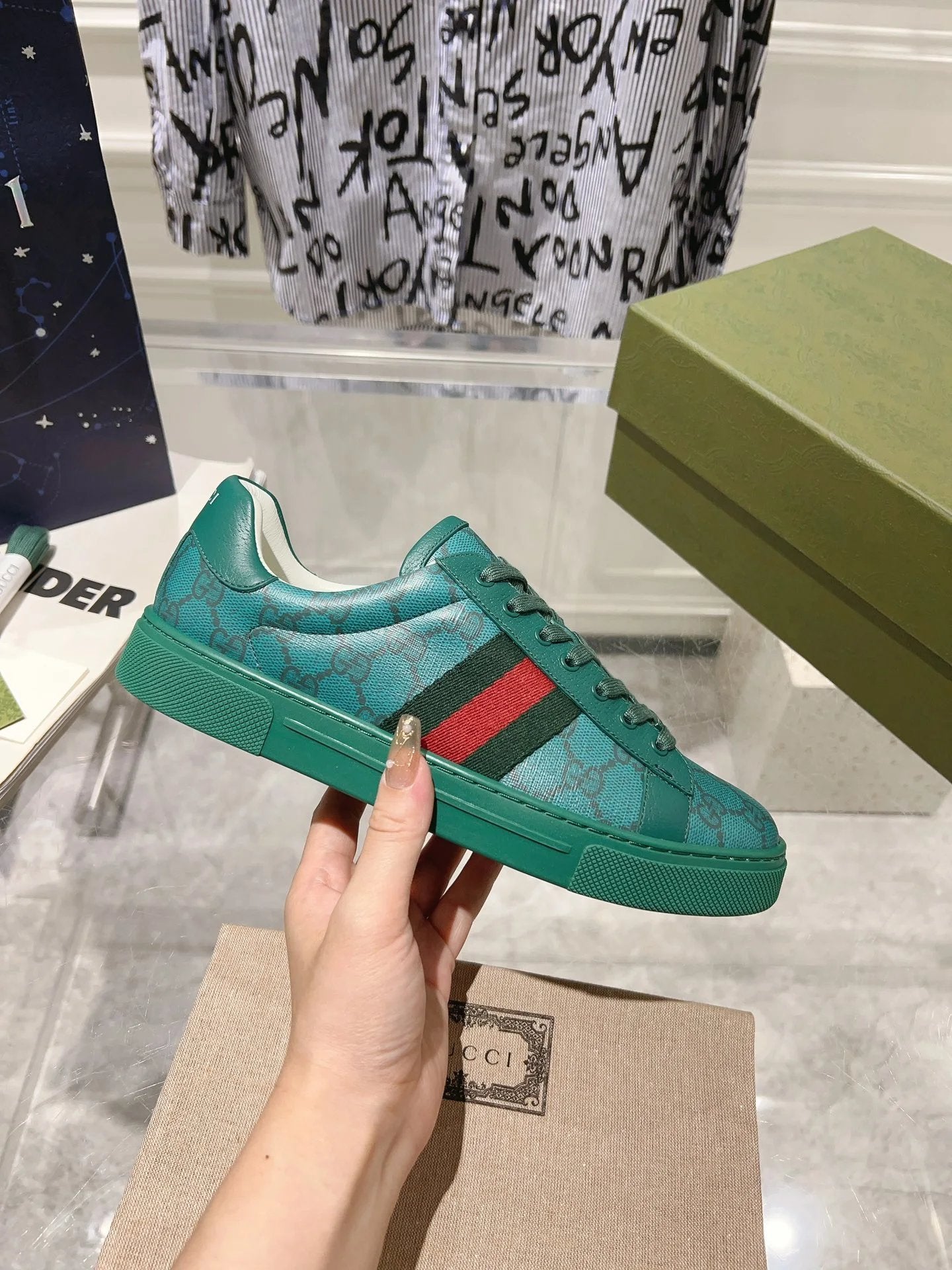 Gucci ShoesC-LVersionCasualShoesSneakersTopVersion