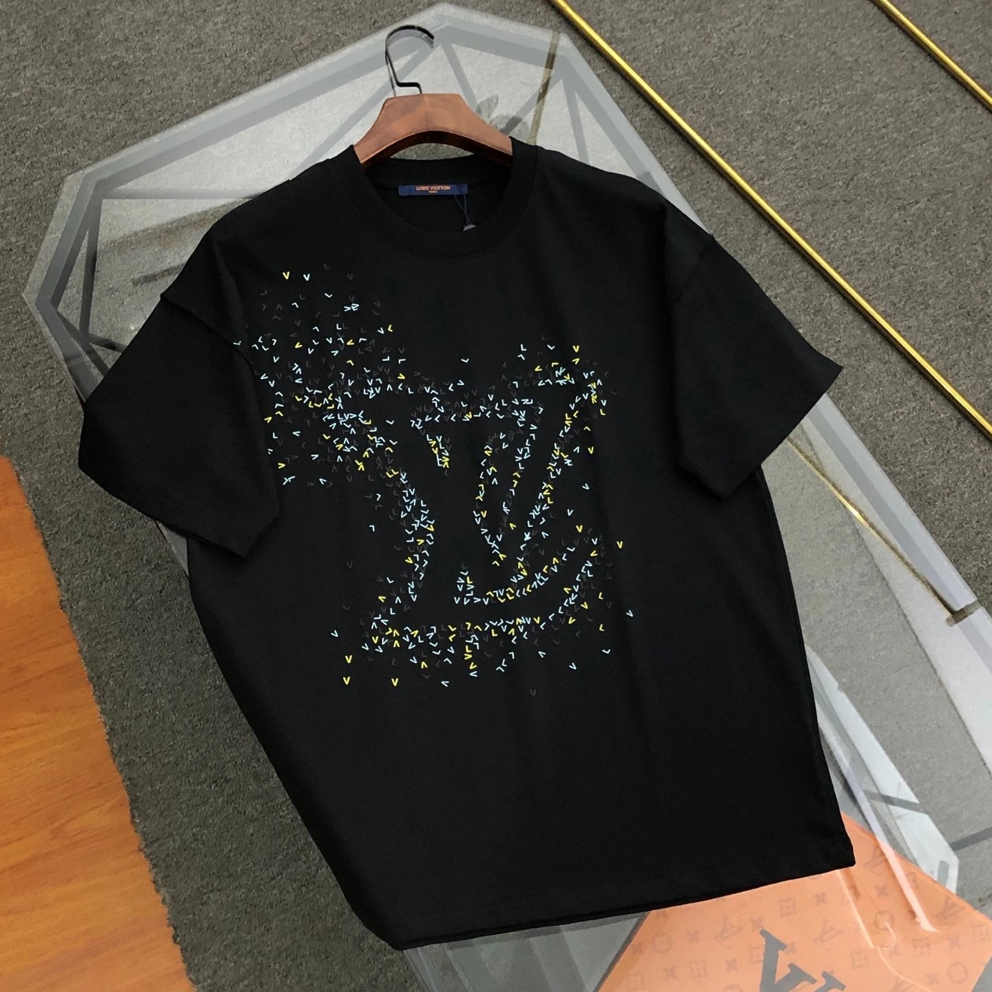Louis Vuitton LV T-shirt Chest Small Letters Patchwork Large Print logo round Neck Short Sleeve25ss New Pure Cotton Unisex Style T T-shirt OS Loose Fit Base Shirt Half Sleeve T-Shirt Top Half Sleeve