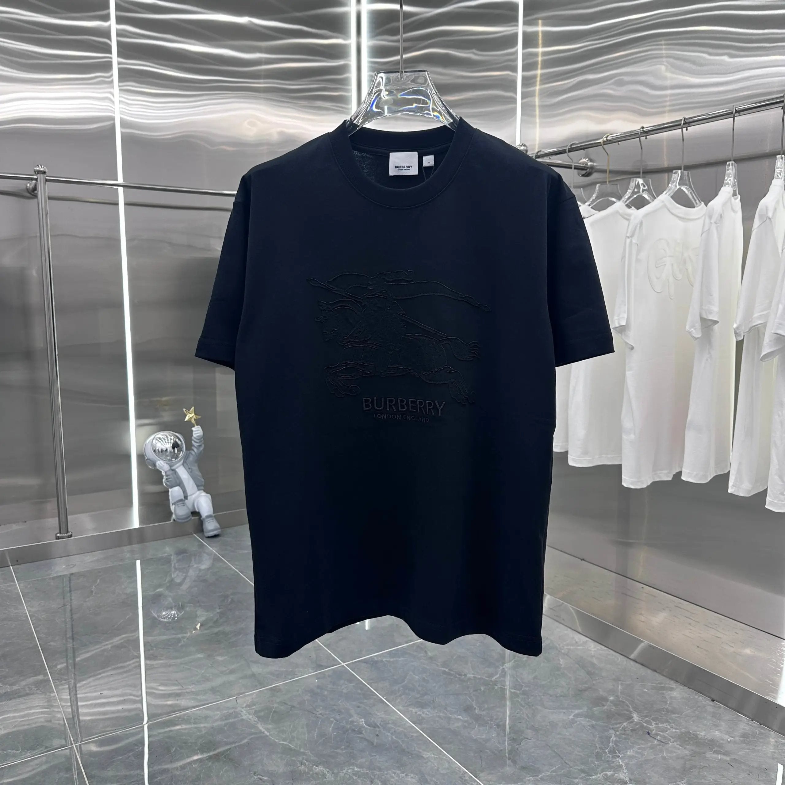 Burberry T-shirt Chest Patch Embroidery logo round Neck Short Sleeve25ss New pure cotton T Unisex T-Shirt OS Loose Fit Base Shirt Top Half Sleeve T-Shirt