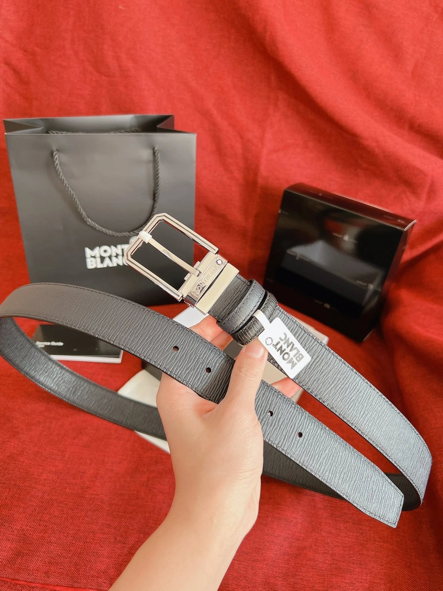 Montblanc Belt Top version Business Casual Belt Belt High Quality Double-Sided Head Layer Cowhide with Steel Buckle Men's Leather Belt Fashion All-Match Business Belt Double-Sided Available3.5