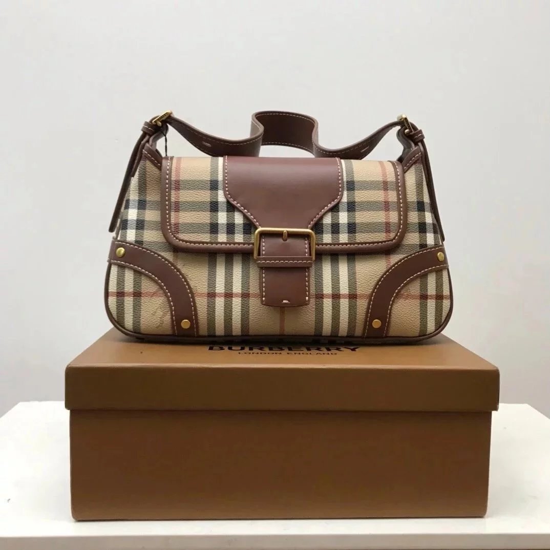 Burberry Women's Bag Top version 【】Classic Mid-Ancient Vintage Plaid Briefcase Vintage Messenger Bag Women's Handbag War Horse Underarm Bag vintage Hatchet Man Material Underarm Bag