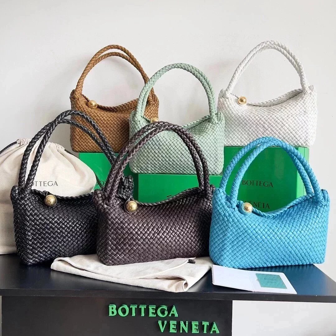 Bottega Veneta Women's Bag Top version 2023Winter Series/The Most Artistic Embodiment Tosca Handbag Metal Golden Ball Replaced with Malachite Collection Grade Woven Bag Hand Woven Handbag