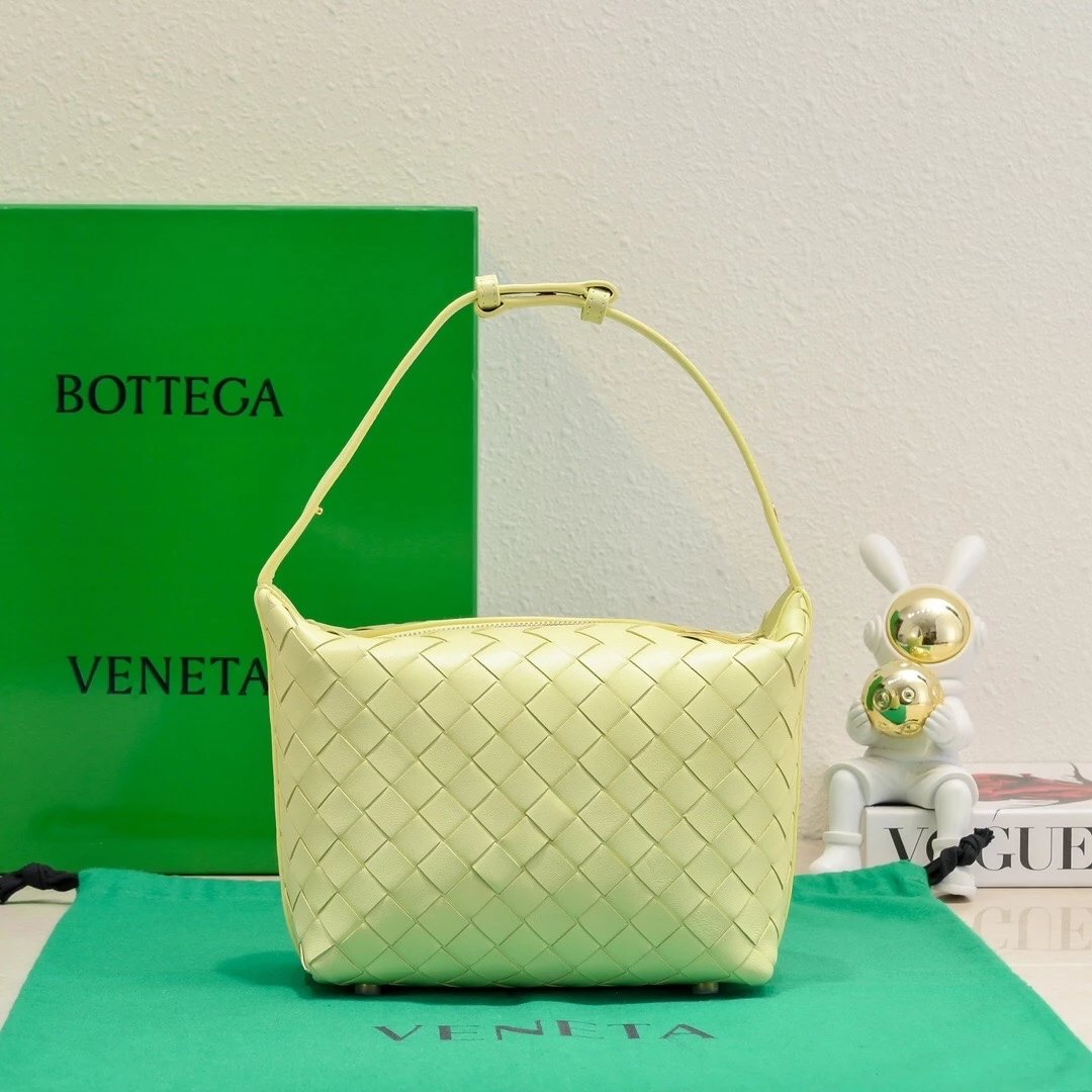 Bottega Veneta Women's Bag Top version 【Super Original Leather】New Wallace Lunch Box Bag Shoulder and Back Lunch Bag Woven hobo Underarm Bag Woven Bag Women's Bag Handbag hobo Bag