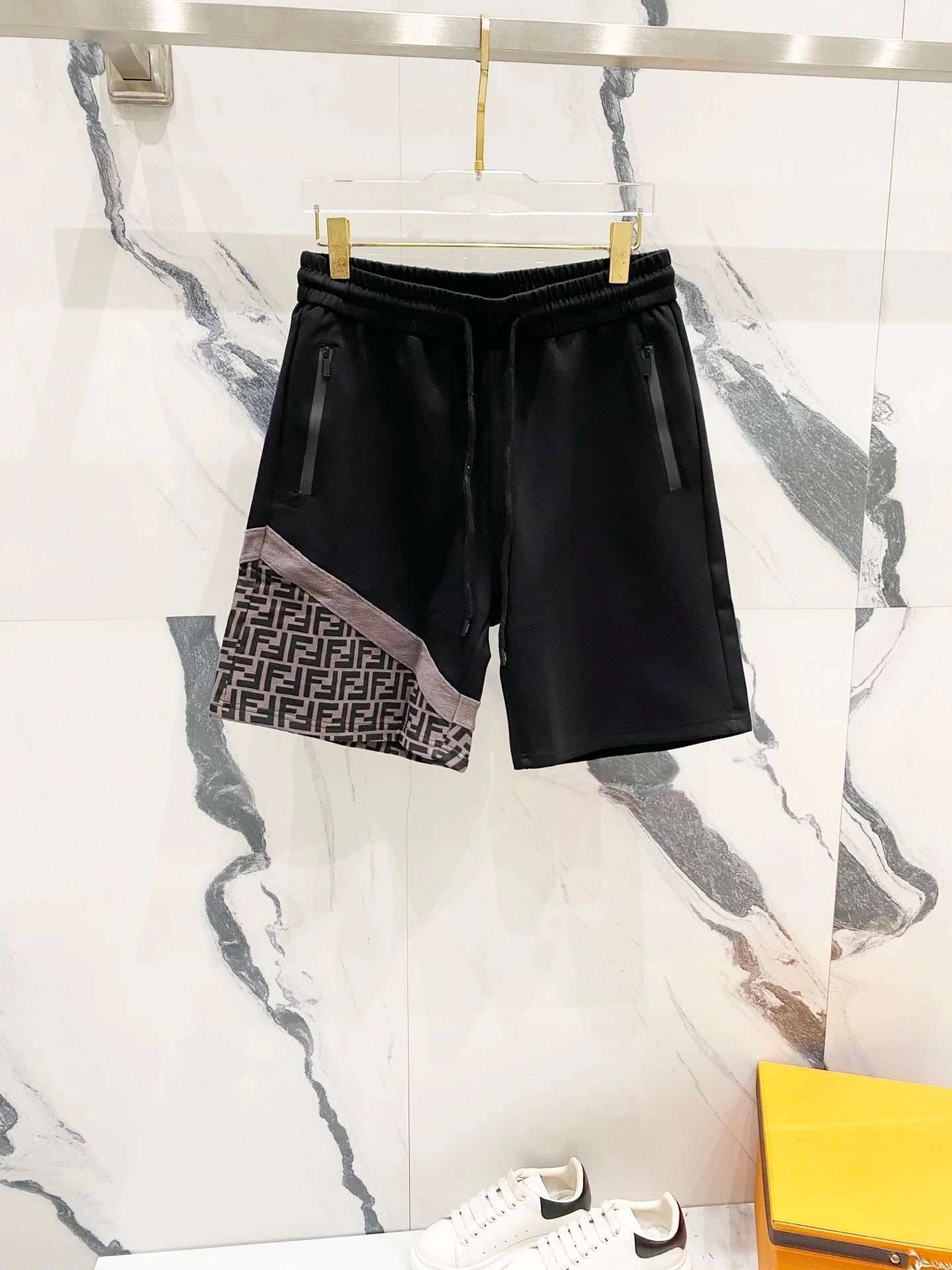 FENDl Shorts Front and Rear Pair FF Patchwork Segmentation Print logo Five-point Shorts25ss New Drawstring Casual Summer Pants5Two-in-One Casual Sweatpants for Men and Women, Pure Cotton Joggers