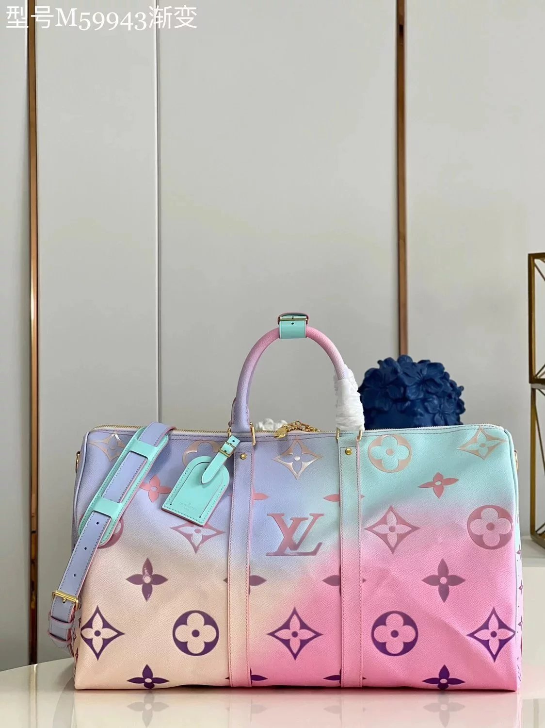 Louis Vuitton LV Travel Bag Top version 【Original Order】2022Spring Gradient Series【KEEPALLBANDOULIèRE50Travel Bag】m59943Pink（Gradient）Classic Keepall45Women's Travel Bag Travel Bag Luggage Bag Luggage Bag Shoulder Messenger Hand