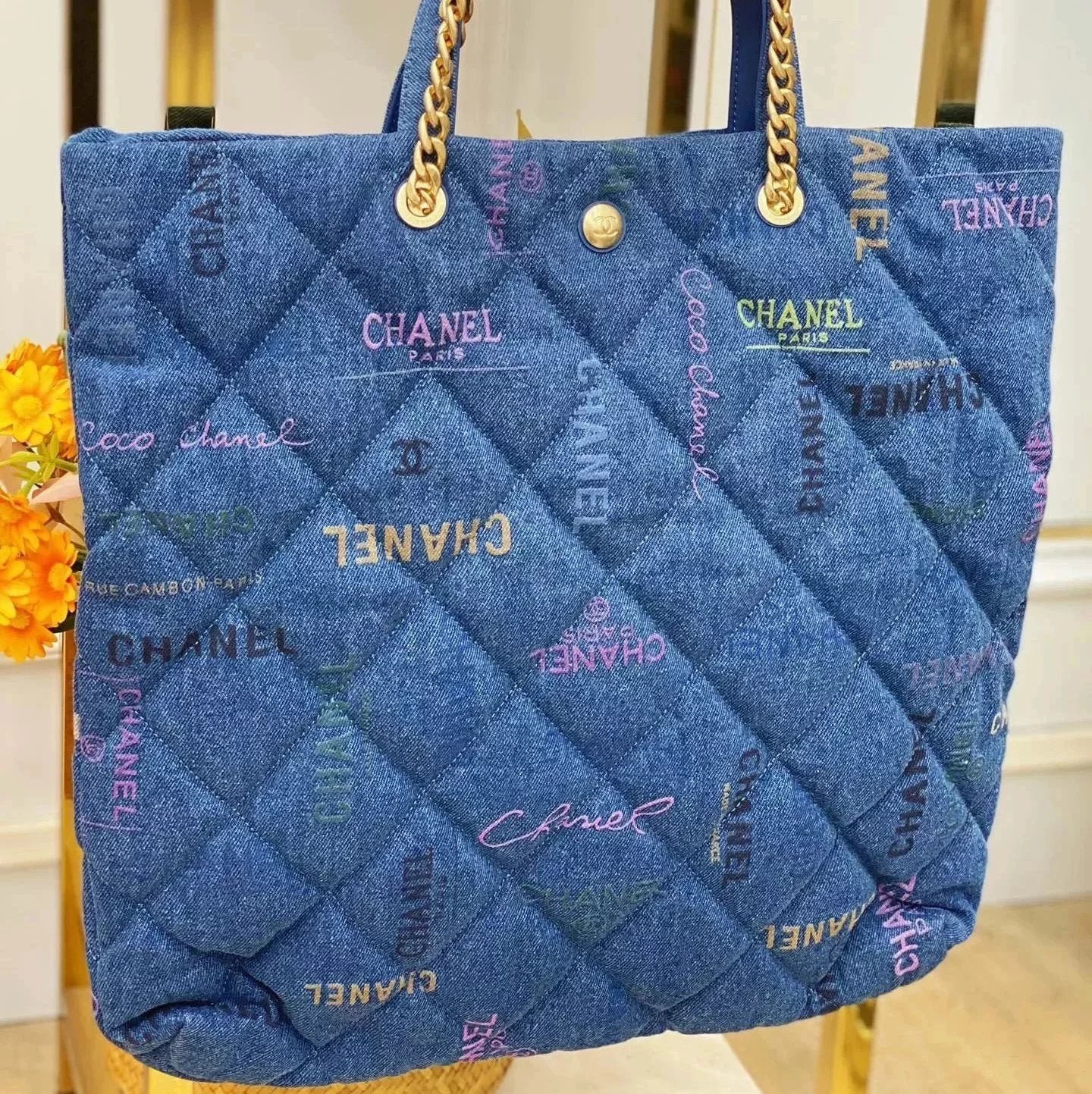 Chanel Women's Bag Top version 【Original Surrogate Shopping】2022Spring and Summer New Product Series22p Spring and Summer New Denim tote Tote Bag maxi Shopping Bag, a Graffiti Denim Denim totebag Women's Bag Mummy Bag Large Capacity Bag