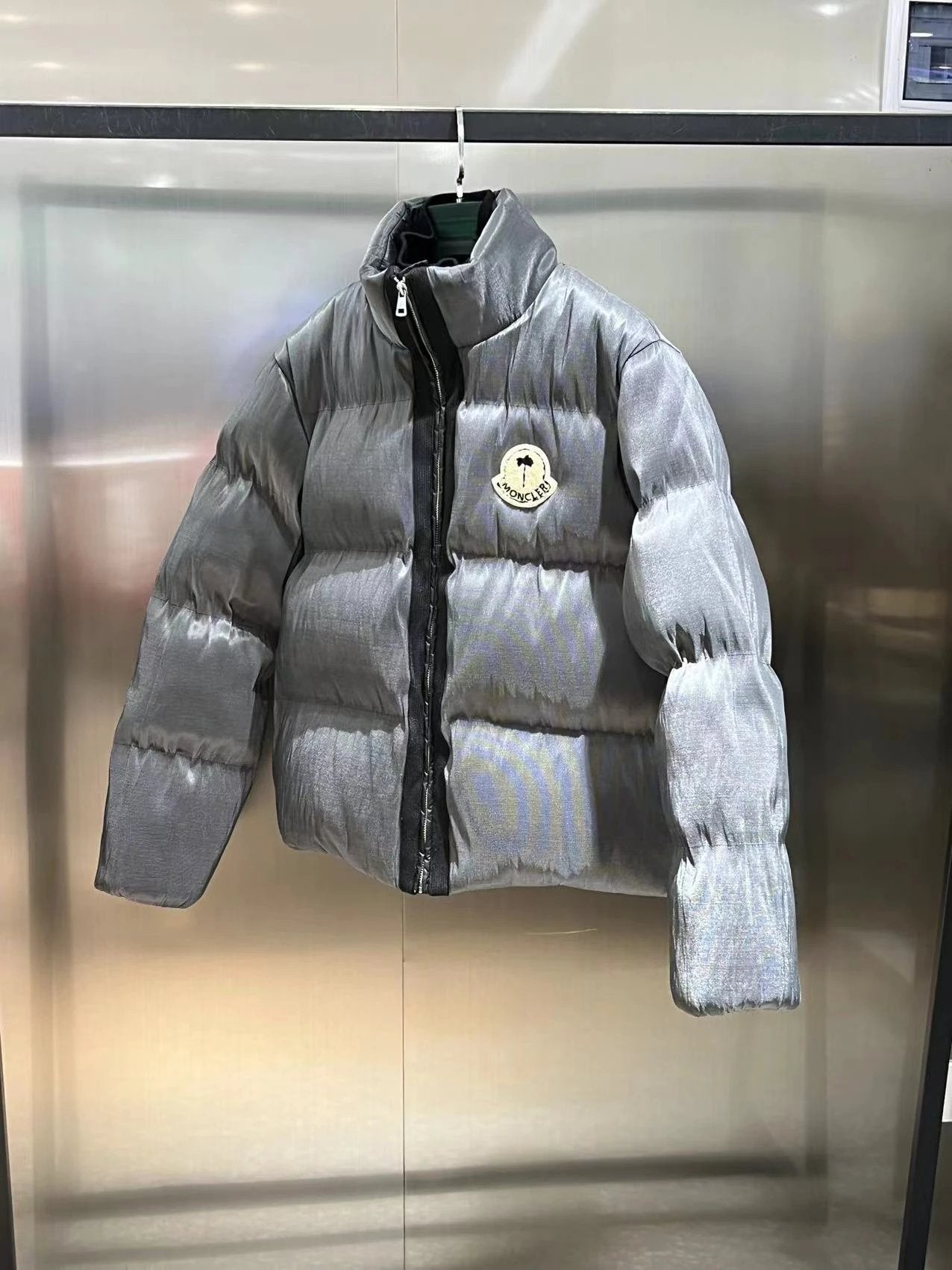 Moncler Down JacketsOWN-**Down jacket-Luminous