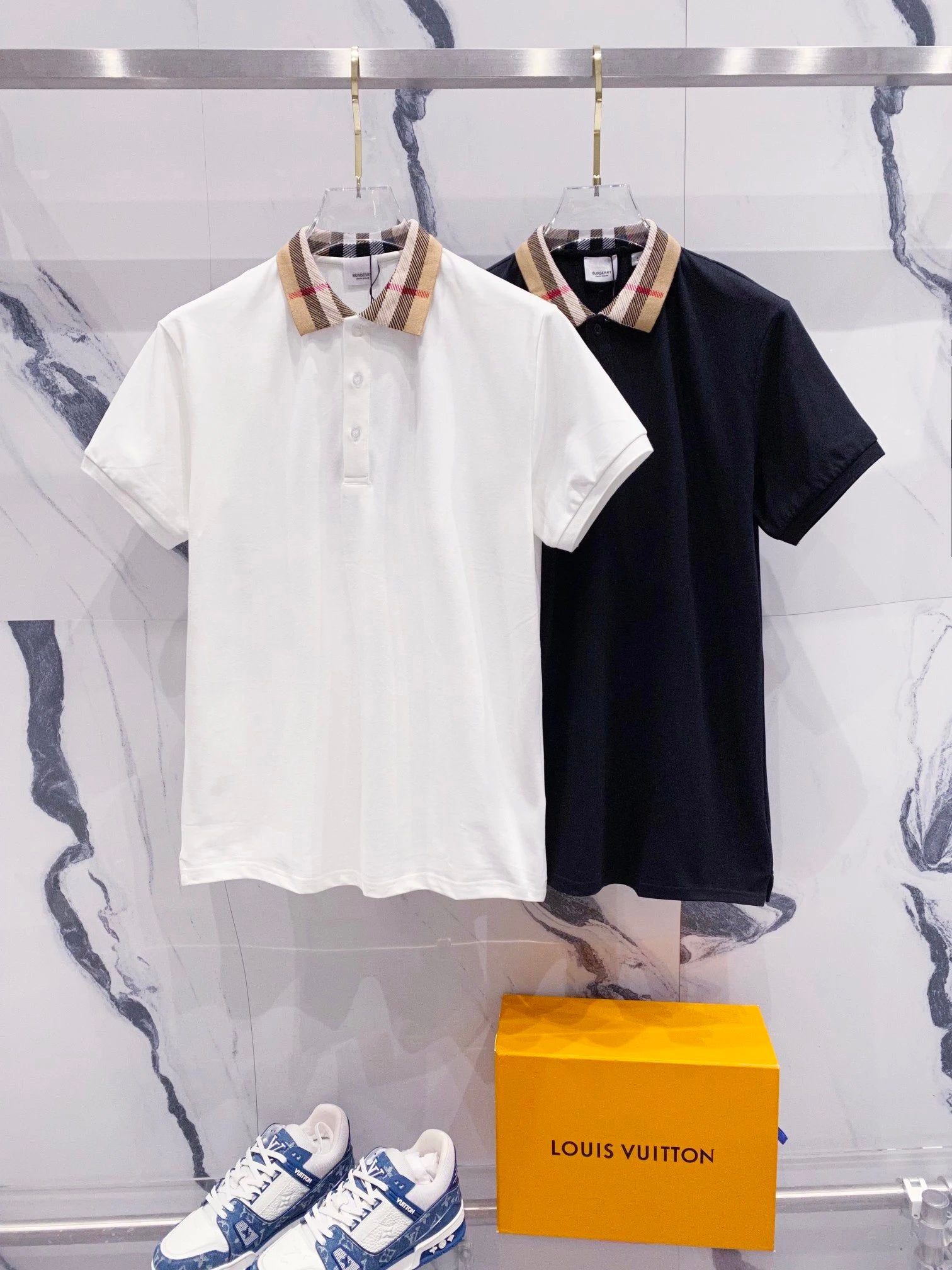 Burberry T-shirt Branded Plaid Pattern LOGO Knitted Collar Design Logo POLO Short Sleeve Turn-down Collar Shirt Unisex Summer Solid Color Loose Fit T Business Commuter Short Sleeve Shirt Plus Size T-Shirt