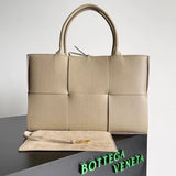 Bottega Veneta Women's Bag Top version 【Version】Arco Tote Bag Large38cm Woven Bag Large Shopping Bag Men and Women totebag One-Shoulder Crossbody Calfskin Bag Woven Suede tote Bag Mummy Bag Shopping Bag Commuter Bag Woven Bag