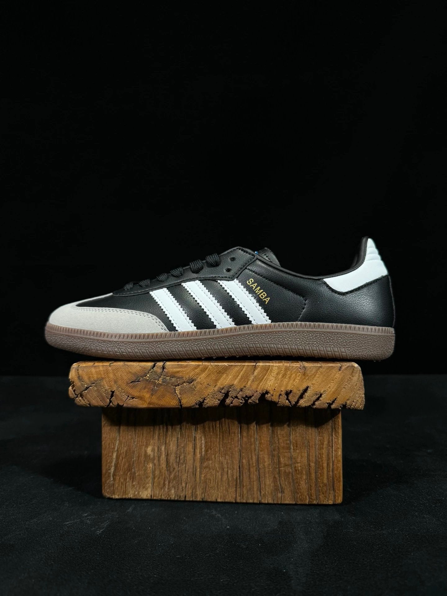 Adidas shoes New All-Match Trendy Men's Casual Shoes