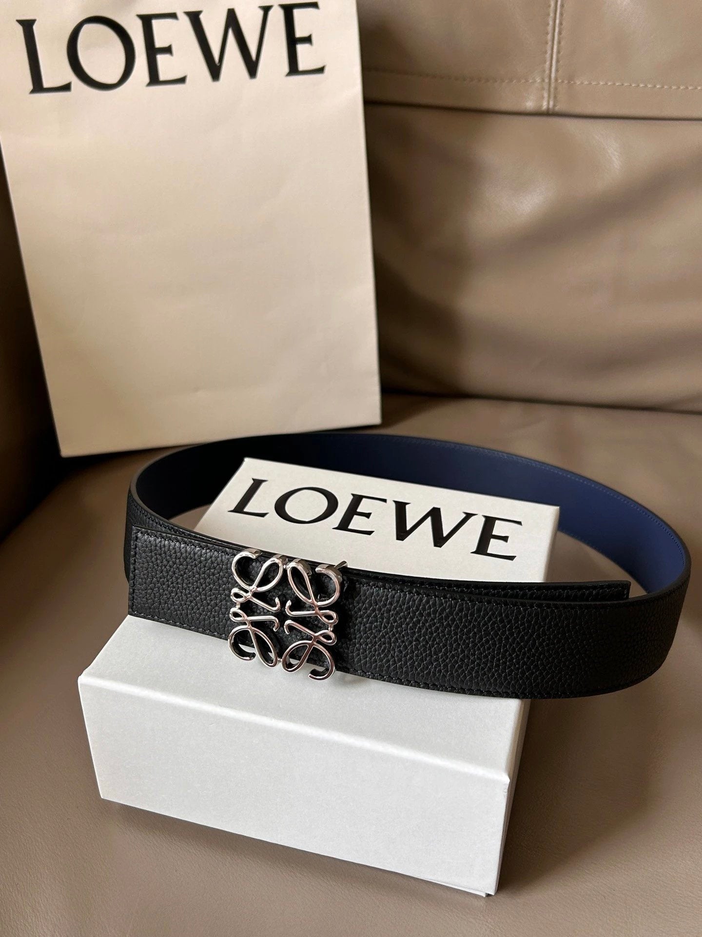 LOEWE Belt Top version Belt Genuine Cattlehide Leather Surface Original Single Original Single Double-Sided First Layer Original Cowhide4.0Men's Leather Belt Man's Belt Men's Belt Business Casual Pants Belt Men's Business Casual Belt Belt Men's High-End B