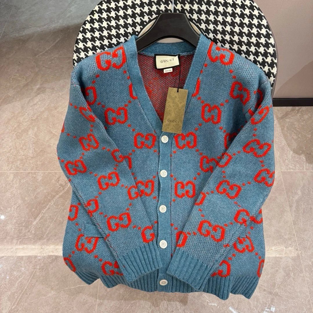 Gucci Sweater v Vintage British Style Cardigan Coat Retro Youthful College Style Full Orange Red GG Alphabet Crochet Sweater Unisex