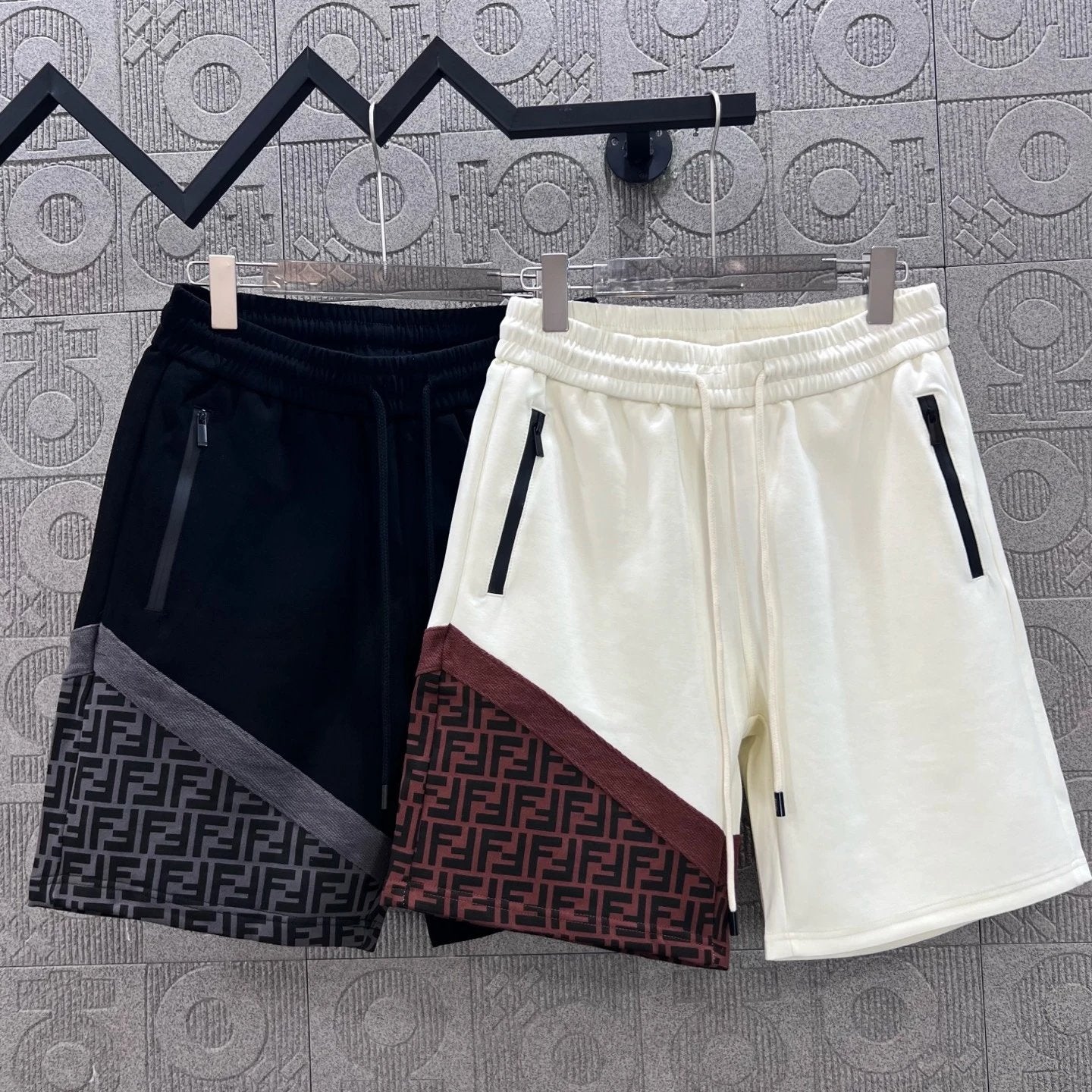 FENDl Shorts Front Body Double F Patchwork Segmentation Print logo Five-point Shorts25ss New Drawstring Casual Pants for Men and Women, Summer Style5Two-in-One Casual Sweatpants Pure Cotton Joggers
