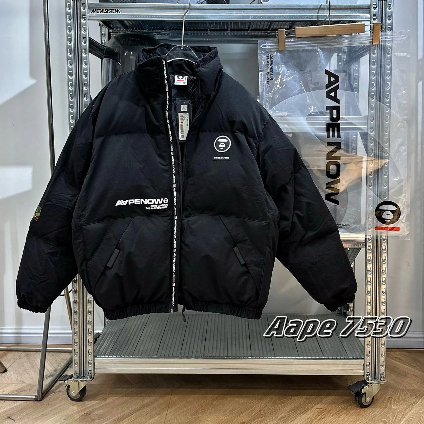 Bape Jackets Top Version Hong Kong Surrogate Shopping PE Winter Menswear Fashion Brand Youth Printing Ape Face Badge Loose Cotton Coat Thick Coat