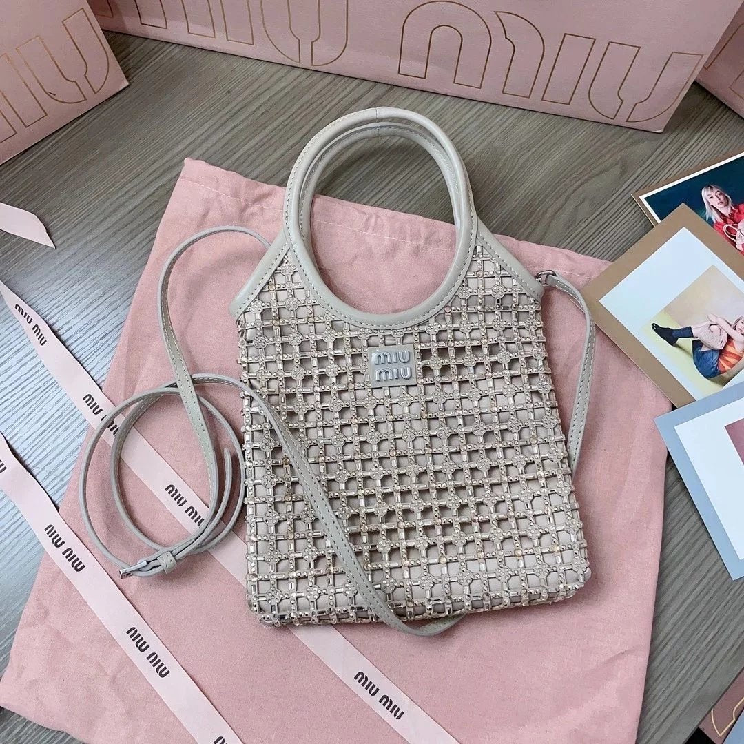 Miu Miu Bag Top version 【Highest Edition Counter Synchronization】Hot Rhinestone Crystal Bag Steamed Crystal Bun New Rhinestone Handle Bag Rhinestone Bag Handbag Women's Bag Vertical Version Steamed Crystal Bun Little Tote mini Tote Bag5ba281