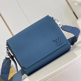 Louis Vuitton LV Men's Bag Top version 【Original Leather Hardware】Men's Bag New M570802022New Litchi Grain Cowhide newmessenger Messenger Men's Bag Men's Flip Shoulder Bag Messenger Bag Briefcase