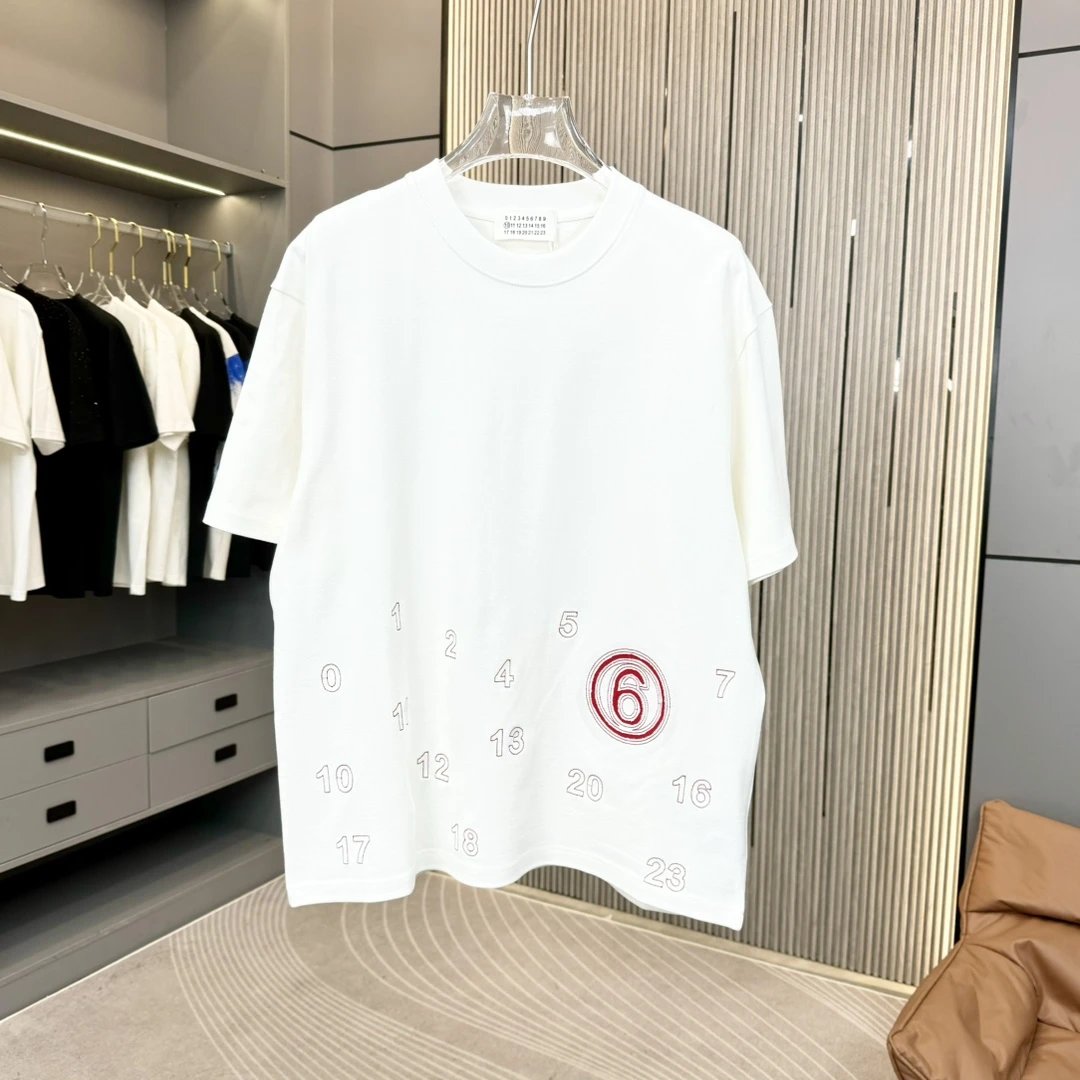 Maison Margiela T-shirt Half-body Number Embroidery logo round Neck Short Sleeve25ss New pure cotton T Unisex T-Shirt OS Loose Fit Base Shirt Top Half Sleeve T-Shirt