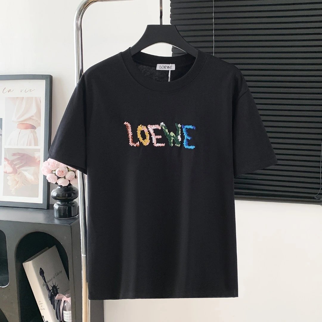 LOEWE T-shirt Chest Patchwork Letter Embroidery logo round Neck Short Sleeve25ss New Pure Cotton Unisex Style T T-shirt OS Loose Fit Base Shirt Half Sleeve T-Shirt Top Half Sleeve