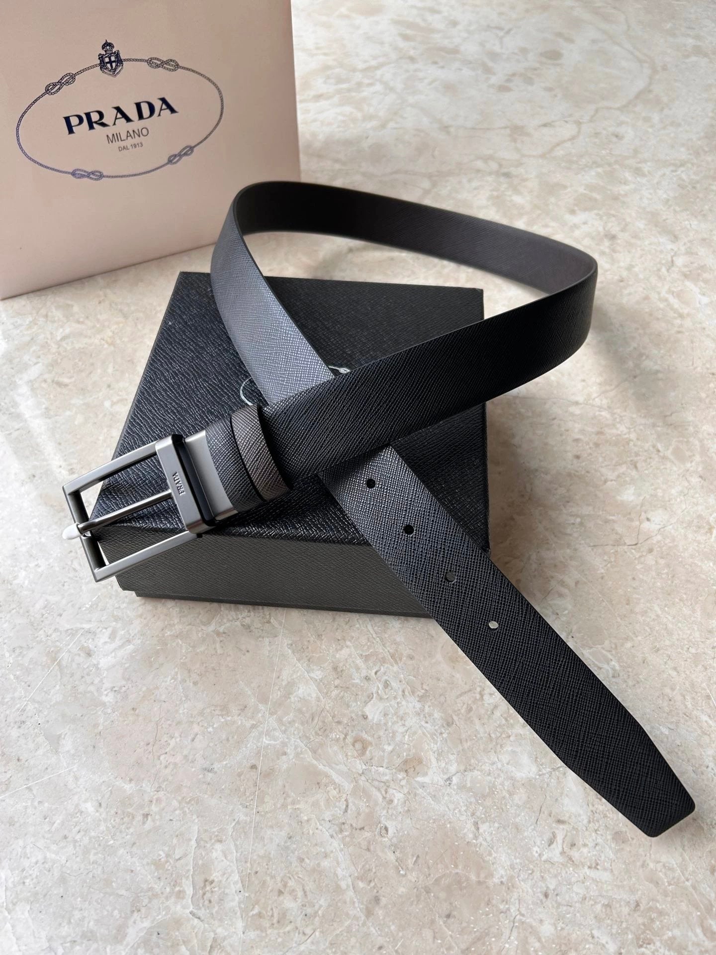 PRADA Belt Top version 【First Layer Cowhide】Men's Belt P Home Classic Business Belt Fashion Casual Width:3.4cm Boutique Pattern Automatic Buckle316Fine Steel Made Selected First Layer Cowhide Italian Leather Embryo PA Sliding Teeth Are Strong and Durable