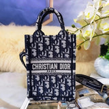 Dior Women's Bag Top version 2022New Surrogate Shopping Grade Booktotemini Latest Vertical Mini Tote Bag Vintage Presbyopic Blue Embroidered Tiger Zoo Leopard Print Shopping Bag Shoulder Messenger Handbag Women's Bag