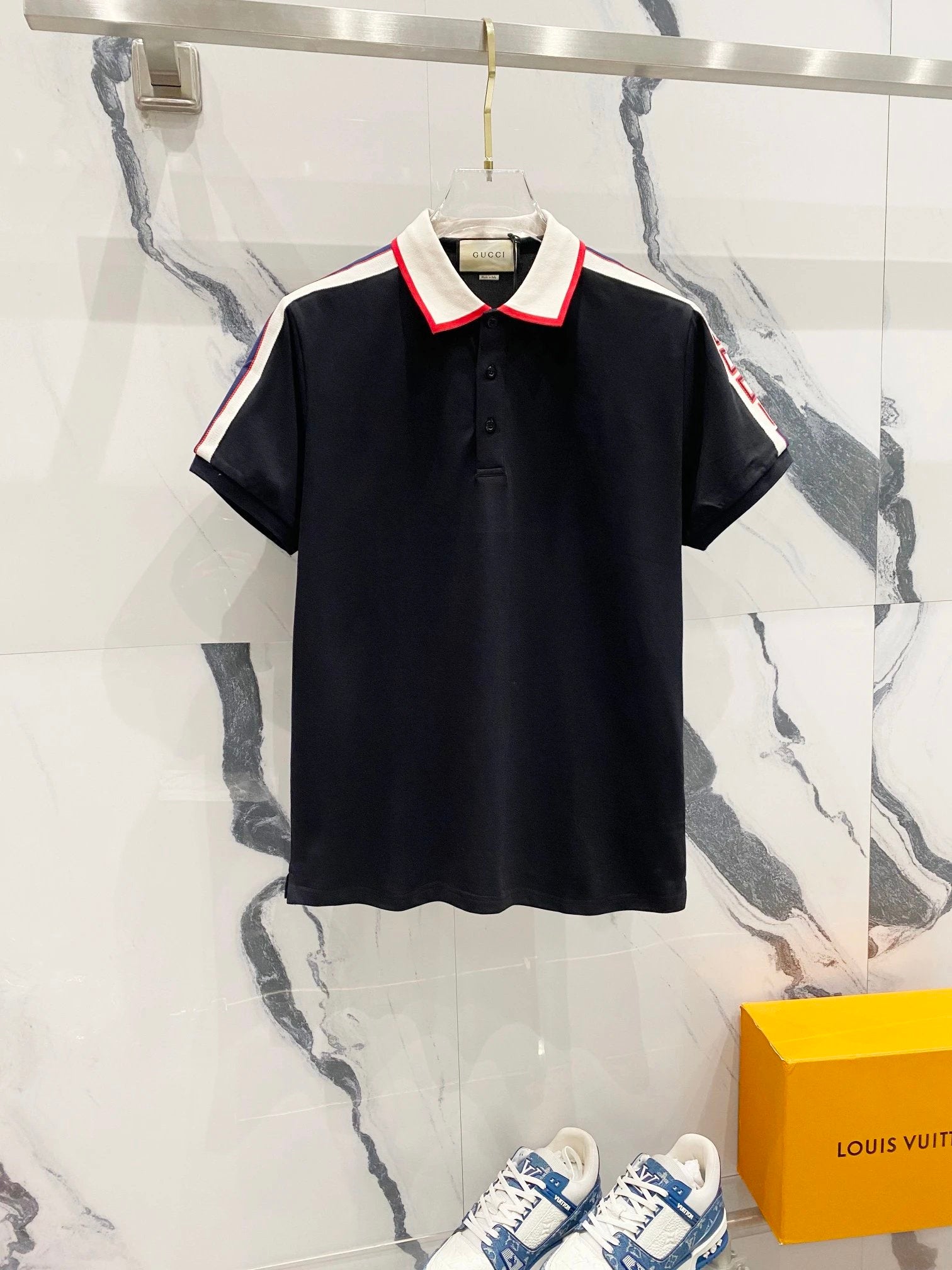 Gucci T-shirt Brand Logo LOGO Embroidered Ribbon Color-Block Collar POLO Short Sleeve Turn-down Collar Shirt Unisex Summer Solid Color Loose Fit T Business Commuter Short Sleeve Shirt Plus Size T-Shirt