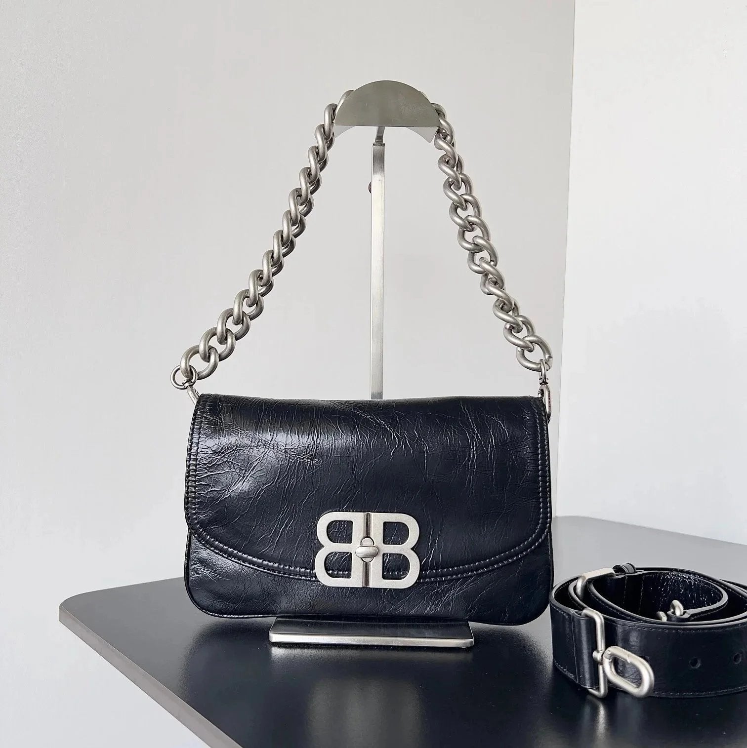Balenciaga Bag Top version 【Super Original Leather】New23FallBBSoft Series Chain Underarm Bag Large Men's Bag Crossbody Bag Shoulder Bag Messenger Bag New Women's Bag Chain Bag Backpack Underarm Bag