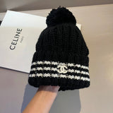 Chanel Hat Hat New Autumn and Winter
Custom Retro logo Knitted hat
Black Creamy-white