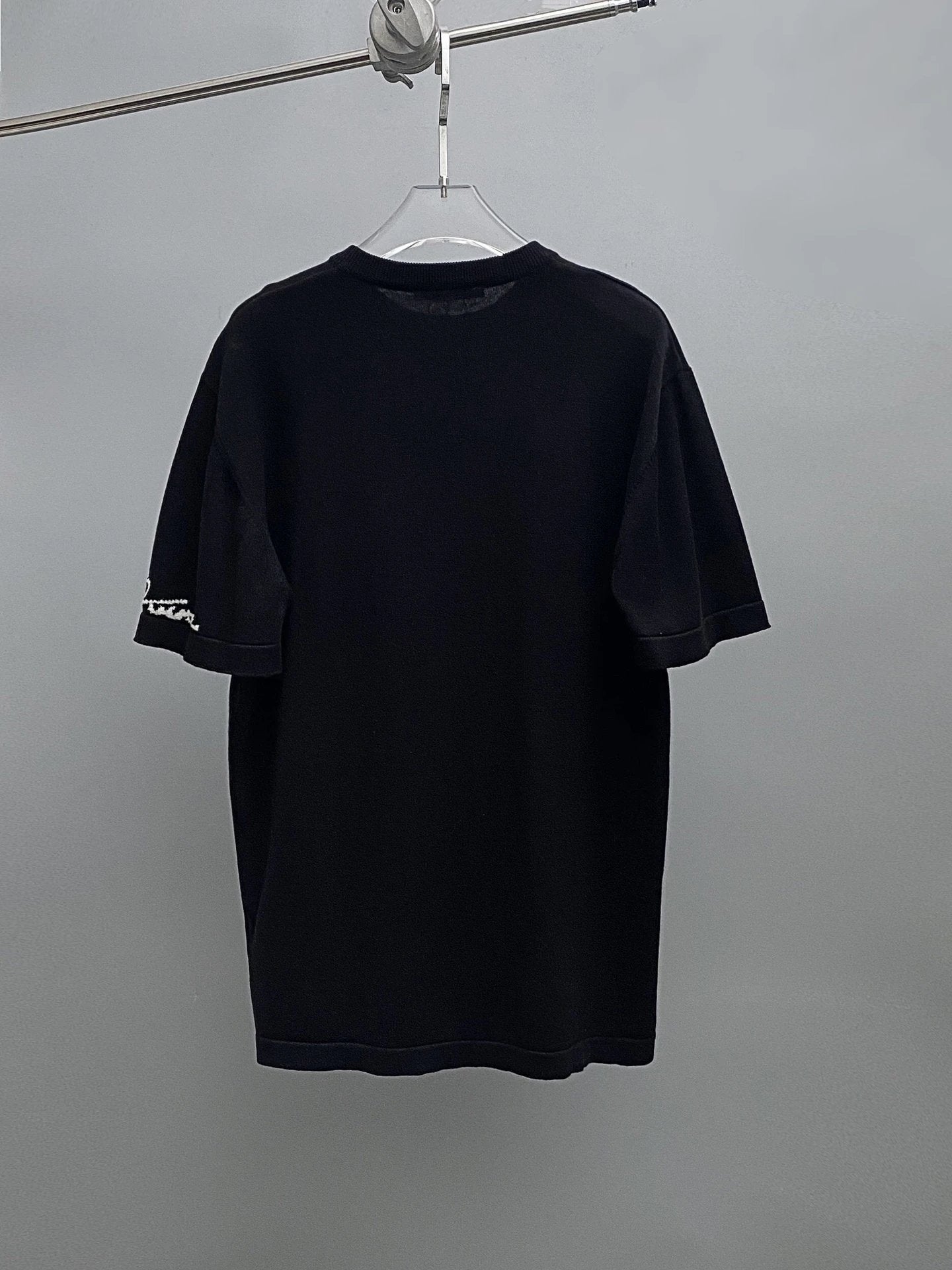 Louis Vuitton LV T-shirt Dog Head Pattern Knit Sweater with Round Neck and Short Sleeves25ss New Product T Unisex T-Shirt OS Loose Fit Base Shirt Top Half Sleeve T-Shirt